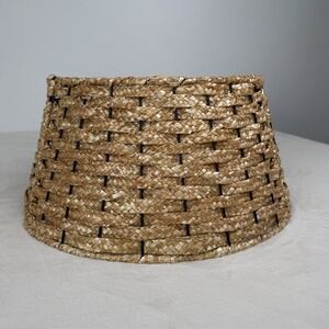 Christmas Tree Stand Whicker Cover 3 Piece Snap Together Boho Grammacore Retro